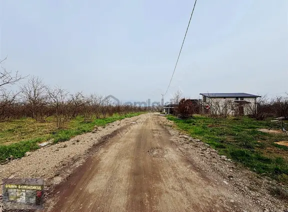 İlerin Gayrimenkul'den Mahmutbeyde Satılık Arsa 2