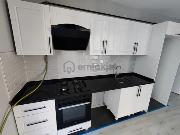 Müstakil Bahçeli Havuz Cephe 2+1 Sıfır Amerikan Mutfak Kiralık 2