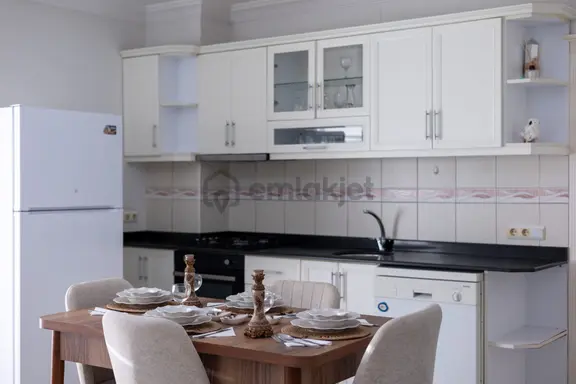 Alanya Konaklı 2+1 Tatil Apartı | Havuzlu | Denize Yürüme Mesafesi 2