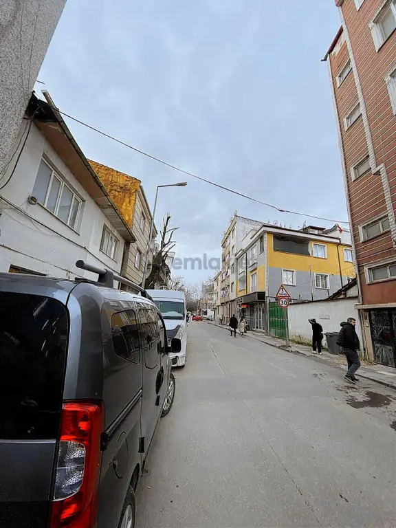 Nezir Gm'den Merpa Yakınında Satılık Dükkan 2