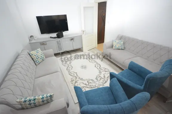 30 Ağustos Mahallesinde 2+1 Acil Satılık Y.giriş Daire 2
