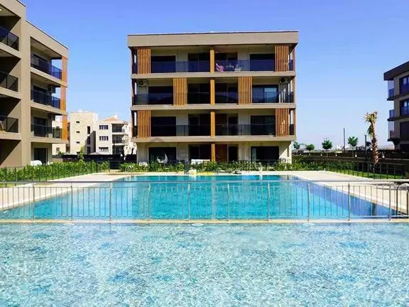 Davutlar'ın En Güzel Sitesinde 100m2 Satılık 2+1 Daire 1
