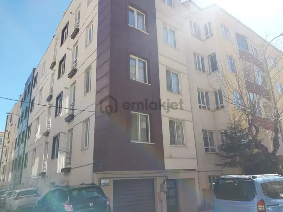 Bahçelievler Espark Üniversite Yakını Kombili Kiralık 1+1 Apart 1