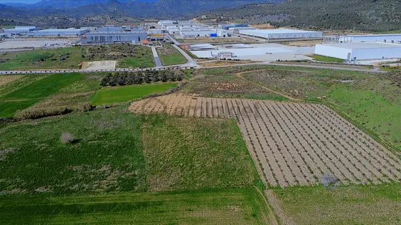 Bergama Organize Sanayi'ye Yakın 7.880 M2 Yatırımlık Tarla 1