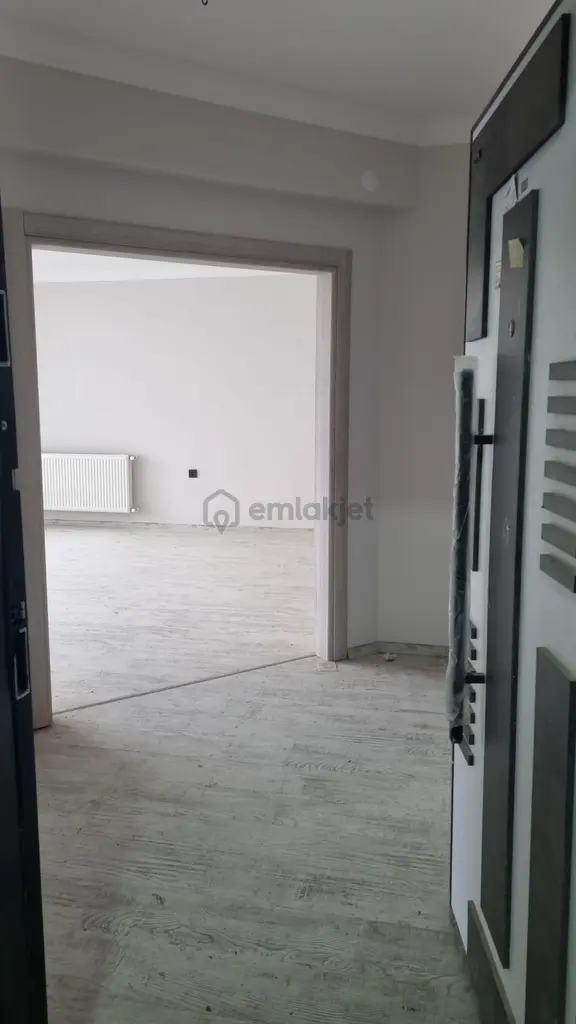 Pelitli Yeni Emniyet Müd.karşısı 2+1 Sıfır Uygun Fiyat 2