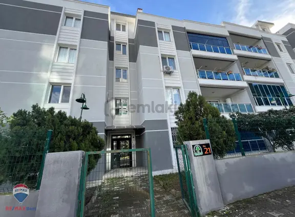 21 Balçova Teleferık Mah. Satılık Bahçelı, Ferah 3+1 Daıre 1