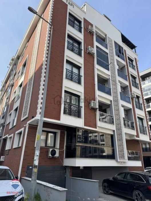 61 Hakan Büyük"ten Şemikler Merkezi Konumda Ara Kat 2+1 Daire 1