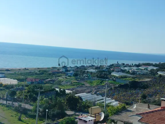 Deniz Nazır Kendine Ait Park Yeri Ufak Bahçesi 1