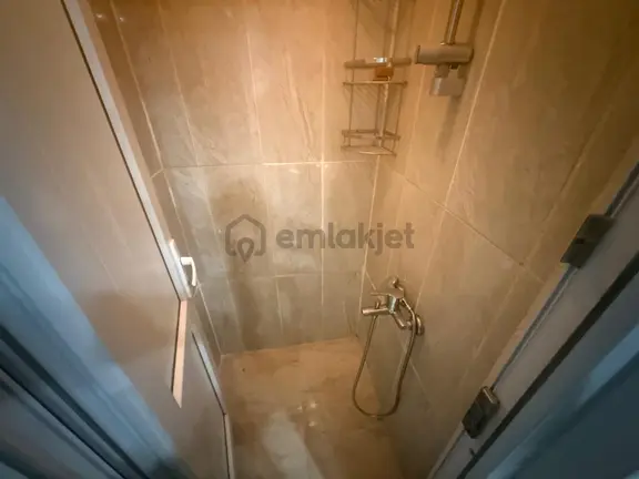 Barış'tan Metrobüsün Yanı Başında 40 Bin Tl Kiracılı 3+1 Lüks 2