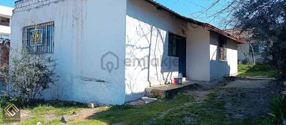 Eskihisar'da Cadde Üzeri 160 M² Arsa Ve Ev 1