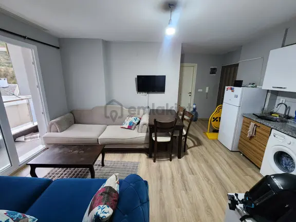 Akinitadan Yenikentte Ara Kat-eşyalı-ferah Ve Kiracılı Satılık 2+1 Daire 1