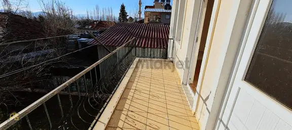 Sekide Kaçırılmayacak Fırsat: Ev + Dükkan + Arsa 2