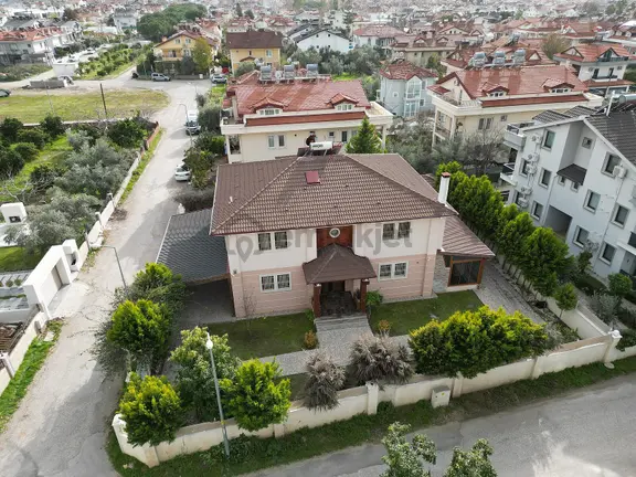 Muğla Fethiye Akarca'da Tüm Olanaklara Yakın Müstakil Villa 1