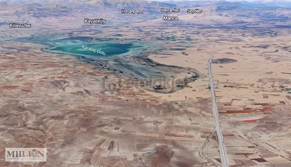 Burdur Karamanlı Mürseller'de Anayola Yakın Satılık Tarla 2
