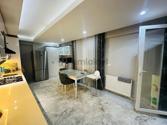 A Plus Gayrimenkulden Sıfır Ayarında 3+1 Satılık Lüks Daire​ 1