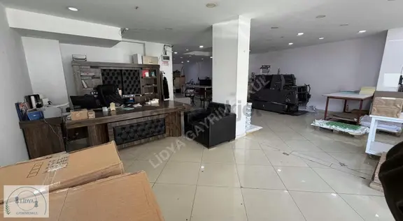 Maltepe Fındıklı'da Satılık 2 Dükkan (180m²) 2