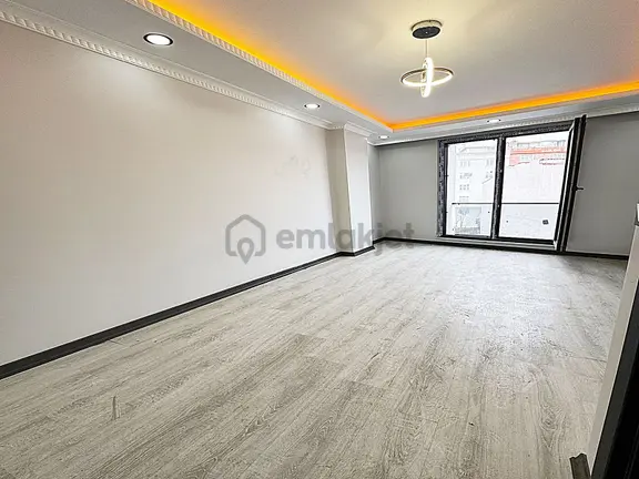 Merkezi Konumda %80 Krediye Uygun 2+1 Sıfır Ara Kat Dairei! 1
