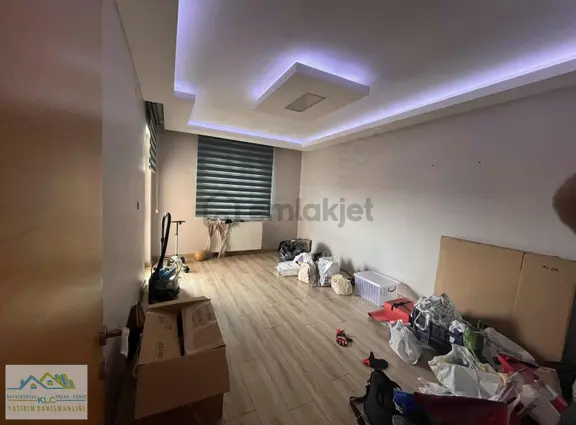 Klc'den Muazzam Genişlikte 3+1 Dairemiz Yeni Sahibini Bekliyor 2
