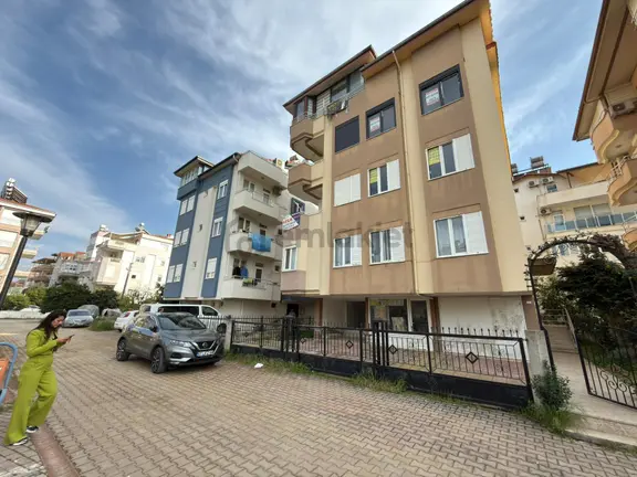 Manavgat Aydınevler Mahallesinde Satılık 3+1 Daire 2