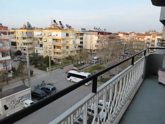 Manisa Salihli'de Satılık 3+1 Daire Kurtuluş Mah 1