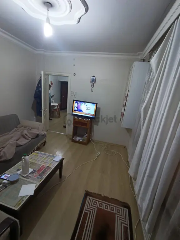 Beyoğlu Yenişehir Mahallesi Krediye Uygun 1+1 Fırsat Daire 2
