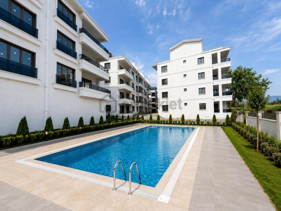 Gürsoy'dan İkizçayda Kapalı Otopark Yüzme Havuzlu Full Kredi 1+1 1