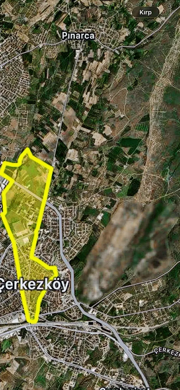 Gazimustafakemalpaşa 'da Yatırımlık 400 M2 Arazi 2