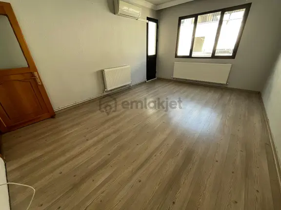 Asil'den Bozyakada Satılık Binada 5 Adet Daire 2