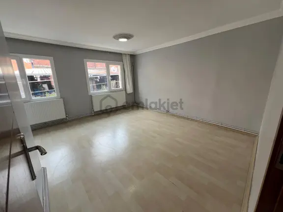Acill Konak Zeytinlik Mahde 2+1 110m2 D.gazlı Ayrı Mutfak Ferah Daire 2