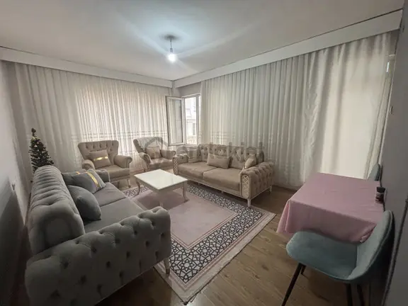 Şehrin Merkezinde Güllük Ptt Yakını Yatırımlık Daire 2
