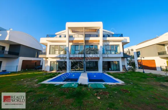 Set Premium Sitesinde Özel Havuzlu Akıllı Sistemli Satılık Villa 1