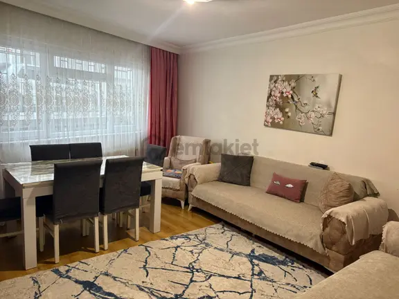 Seyyid Ömer Keresteci Veli Sokakta Bahçe Katı Daire 1
