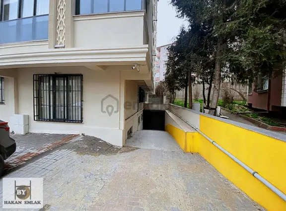 Kod/949/merterde Kapalı Otoparklı Sıfır 4+1 Dublex Daire 1