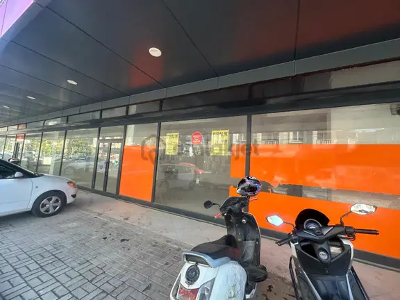 Alanya Saray Mah.kiralık 300 M2 Dükkan 2