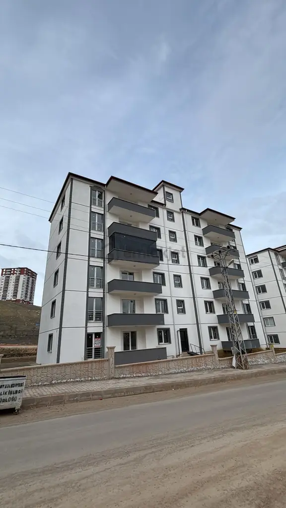 Şingah Mahallesinde Satılık 3+1 Lüks Daire 1