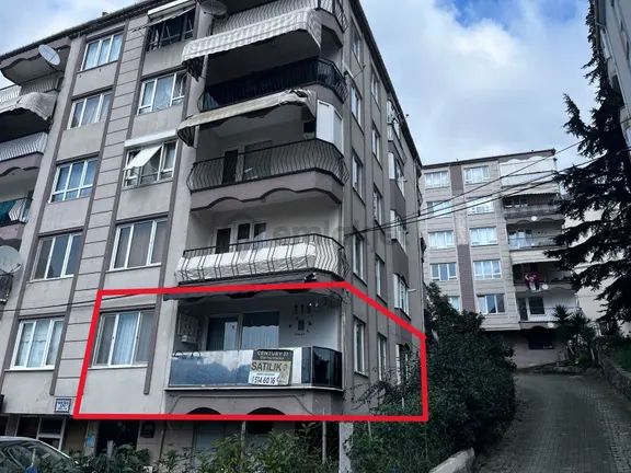C21 Cius;cumhuriyet Mahallesi Cadde Üzerinde 3+1 Satılık Daire 1