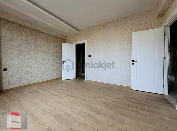 Selehattin Eyyubi Mah. Site İçi Ultra Lüx 4+1 Ara Kat Daireler 1