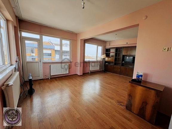 Balıkesir Mehmetcik Cadde Üzeri Kiralık 2+1 Daire 1
