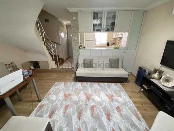 Dağlı Gayrimenkulden|denize|çok Yakın|geniş|bahçeli|3+1|villa 2