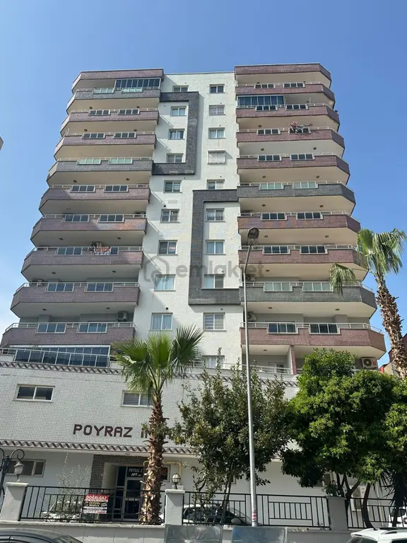 Erdemli Merkezde Deniz Manzaralı Satılık 4+1 Daire (240m²) 1