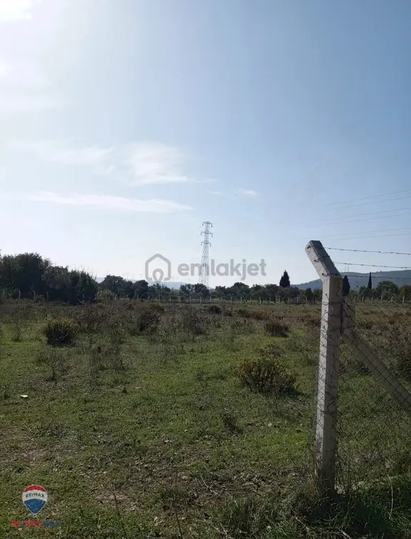 16 Urla Bademler De Satılık Arsa 2