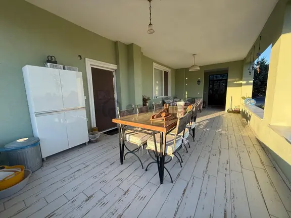 Remax Kaya Tekirdağ Marmaraereğlisi Donanımlı 600m2 Fırsat Villa 2