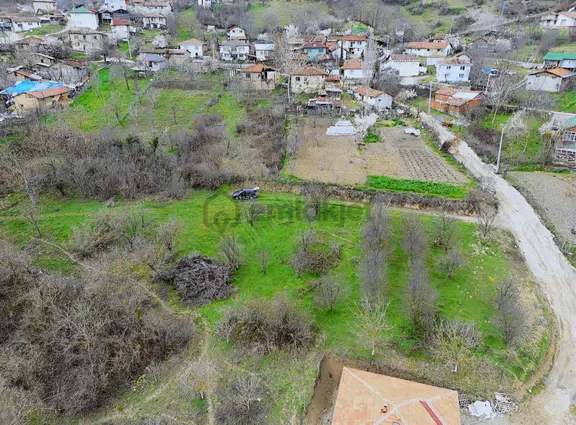 Prestijli Lokasyonda, Projesi Hazır Özel Arsa 1