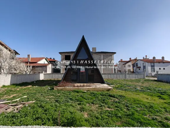 Meram Alakovada 500² Arsa İçinde Bungolov İle Birlikte Satılık 2