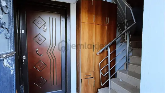 Cumhuriyet Merkezde, Bahçe Katı Daire 2