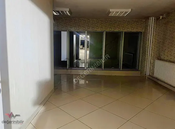 Çarşı Merkezde Çift Cepheli, Tabela Değeri Yüksek Satılık Dükkan 2