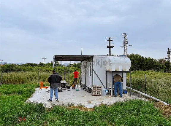 Çanakkale Lapseki'de Denize Yakın Satılık 310m² Konteynerli Arsa 2