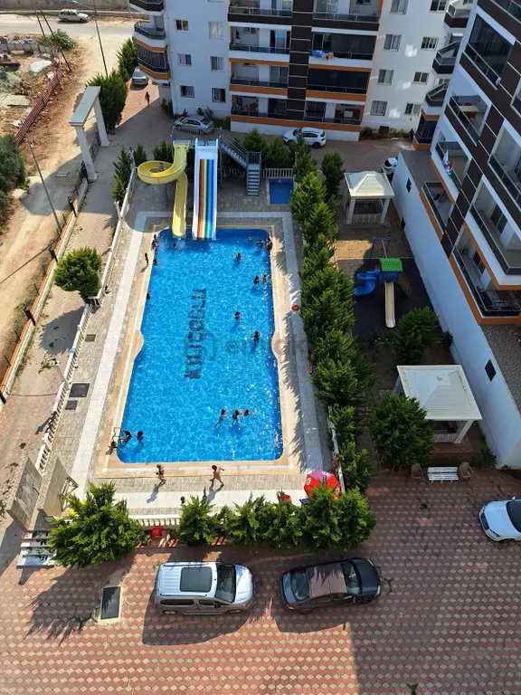 💥 Fiyat Düştü! Denize Yürüme Mesafesinde, Kızkalesi’nin En Gözde Sitesinde, Geniş 2+1 Acil Satılık! 2