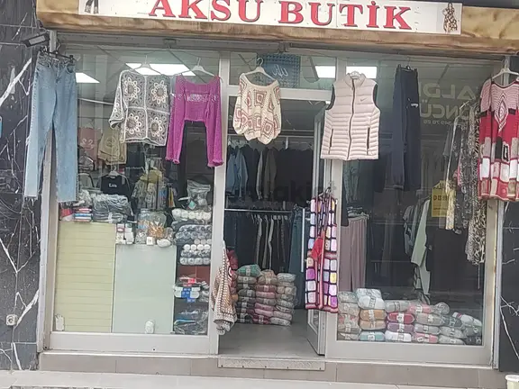 Sahibinden Cadde Üzerinde !!! Tek !!! Devren Satılık Butik & Tuhafiye 1
