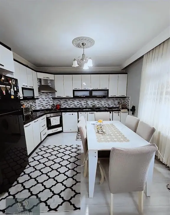 Görgülü Emlaktan Satılık Daire Terme 2